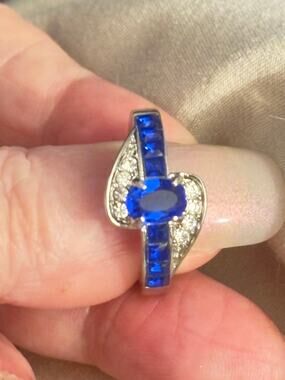Copied - Blue Sapphire CZ Bypass Ring Silver Tone Size 7 NIB